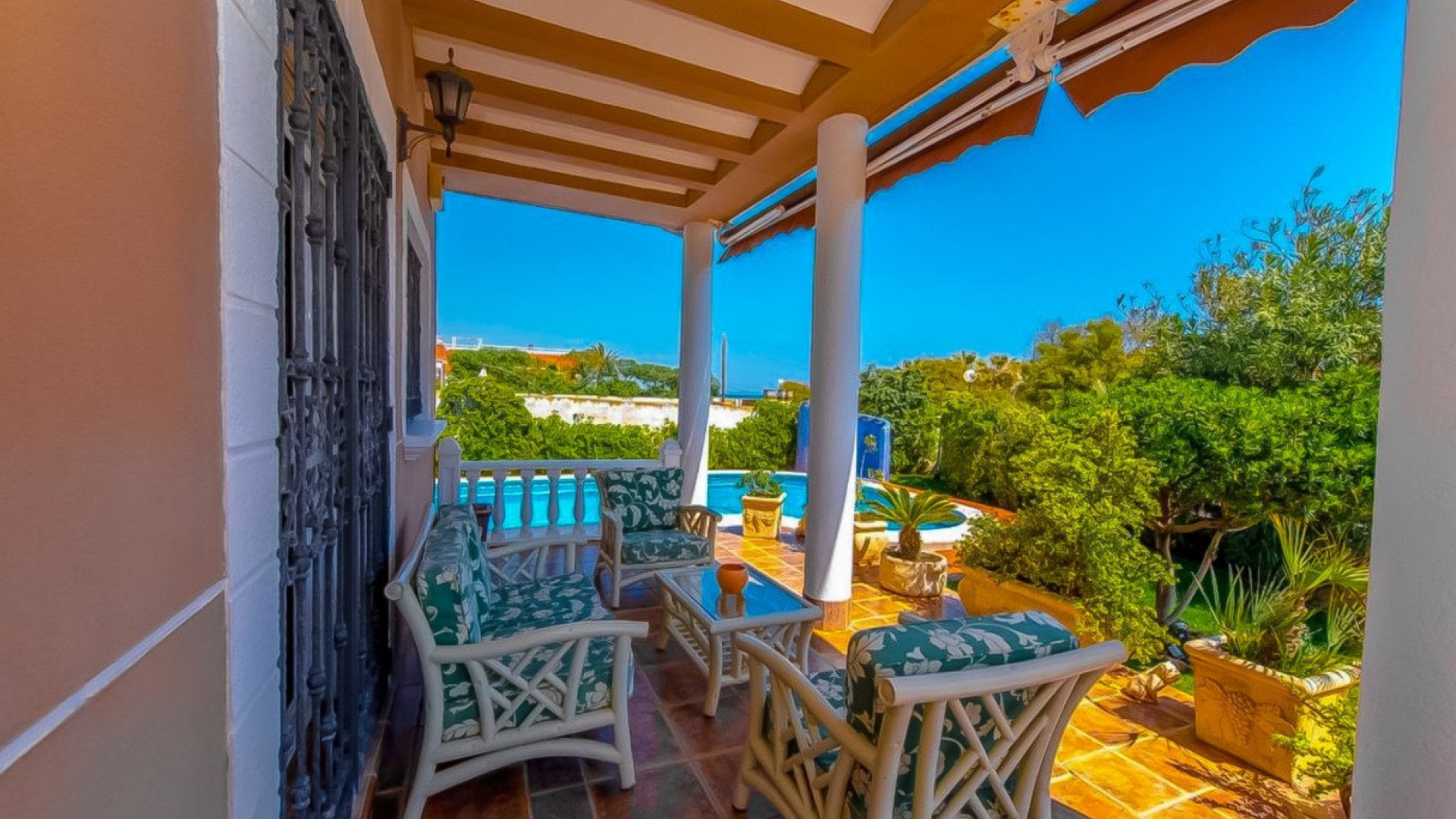 Sale - Finca Country Property -
Torrevieja