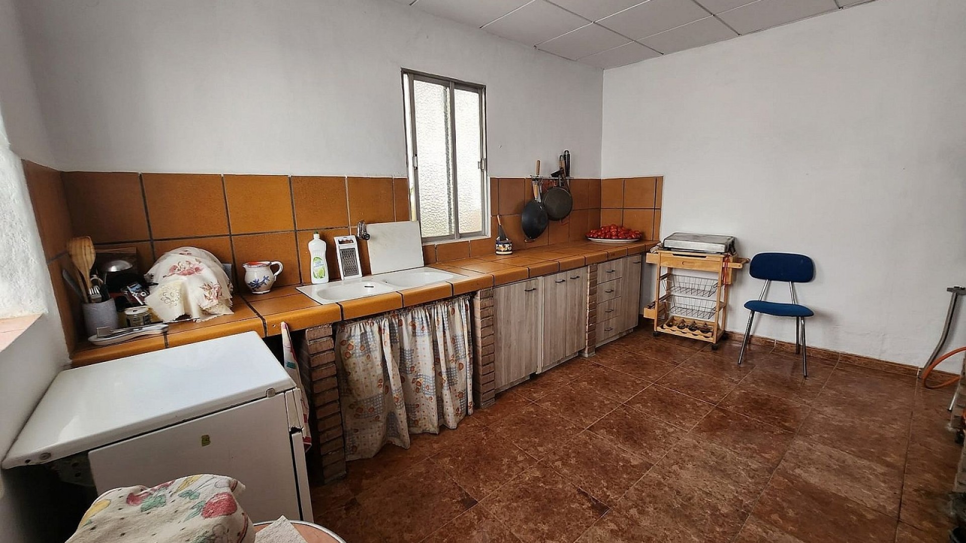 Sale - Finca Country Property -
Villena