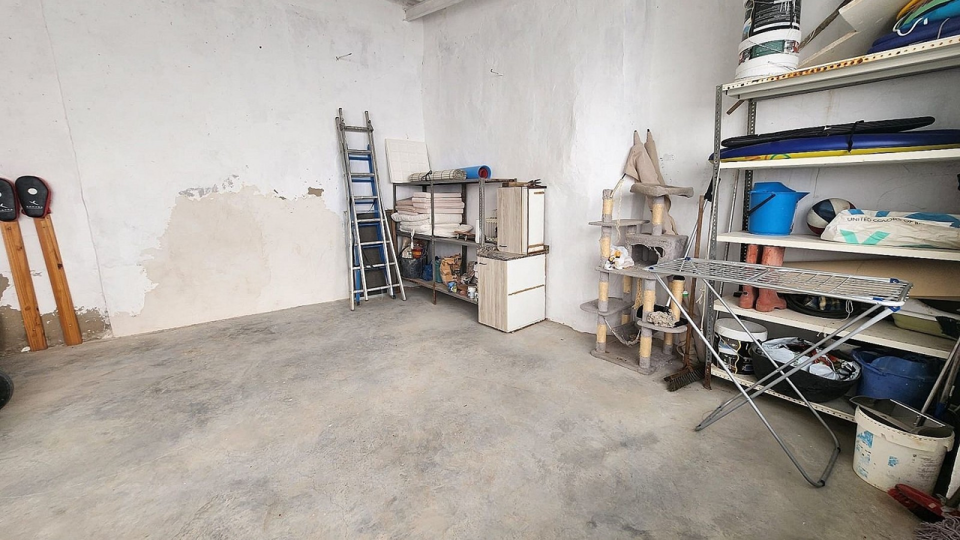 Sale - Finca Country Property -
Villena