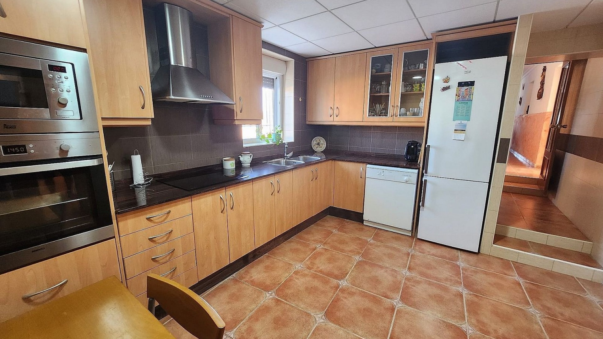 Sale - Finca Country Property -
Villena