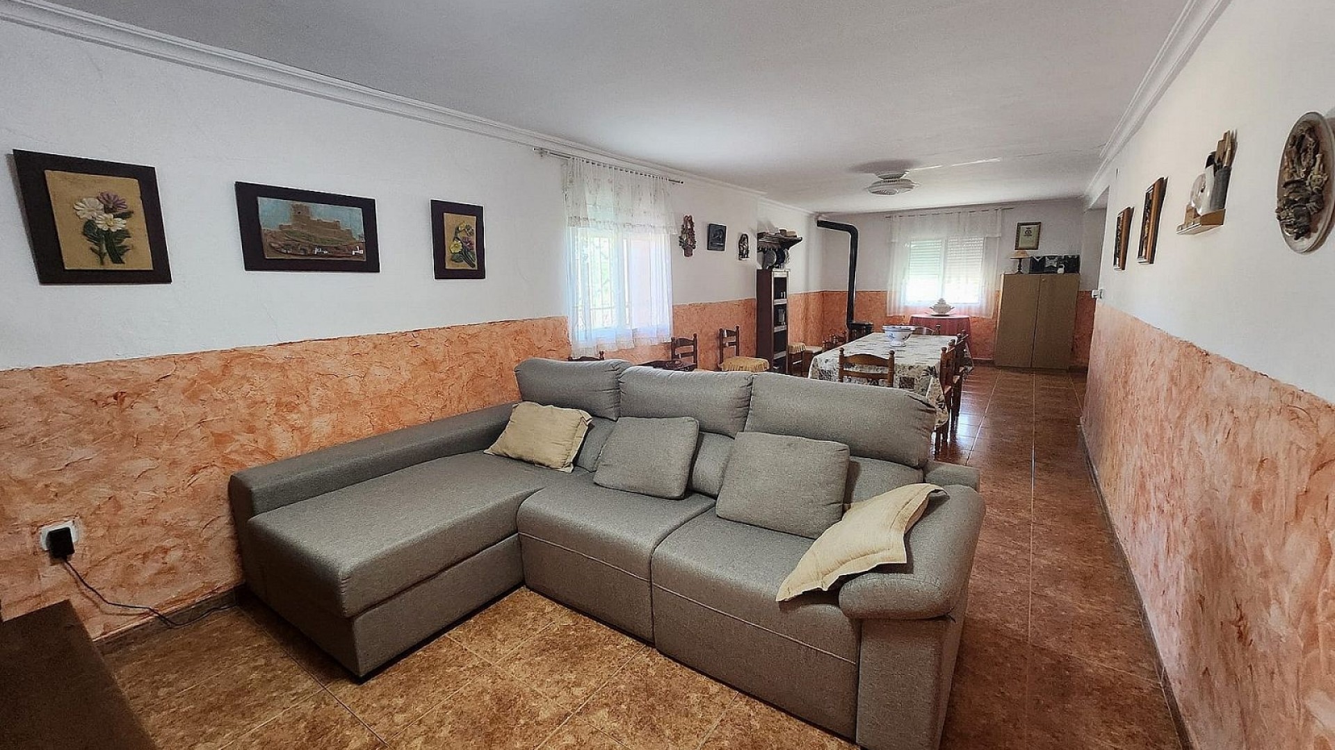 Sale - Finca Country Property -
Villena