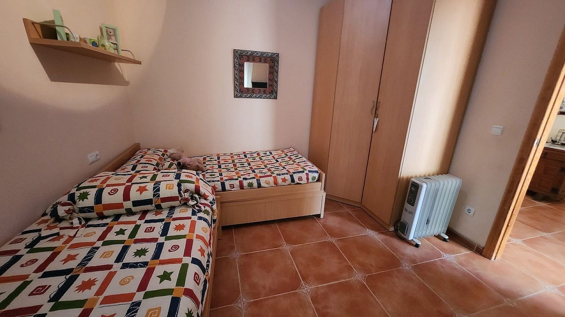 Sale - Finca Country Property -
Villena