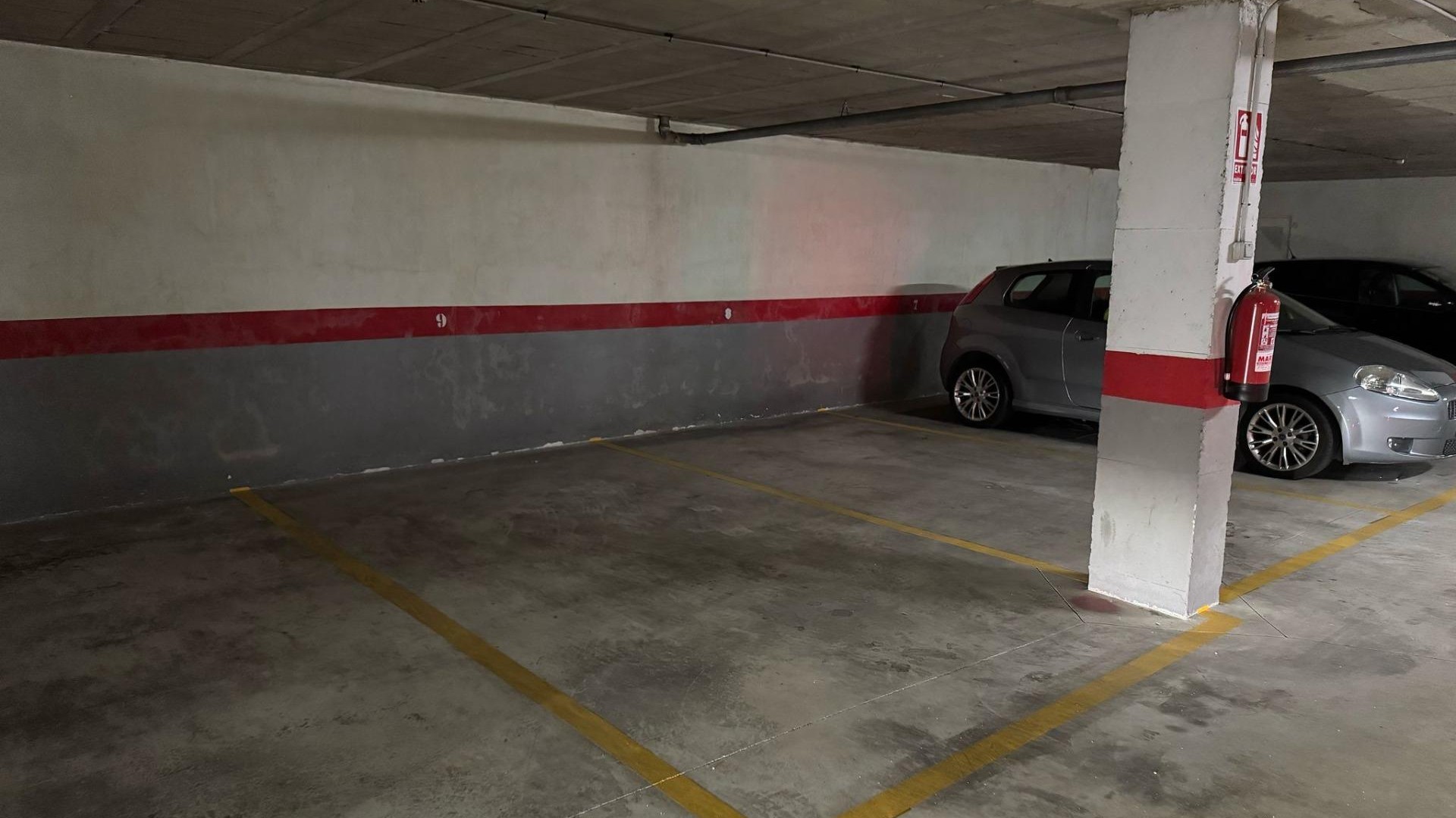 Sale - Garage -
Torrevieja - Centro