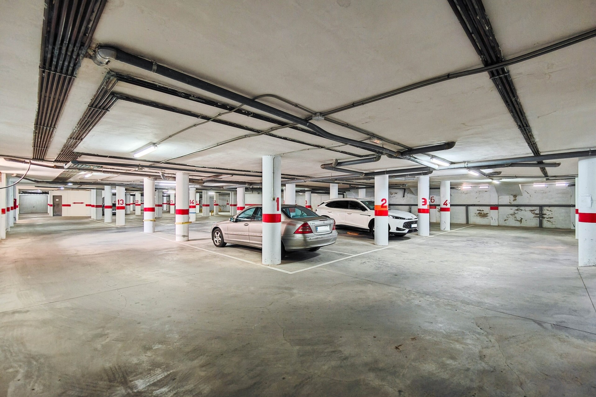 Sale - Garage -
Torrevieja - Playa del Cura