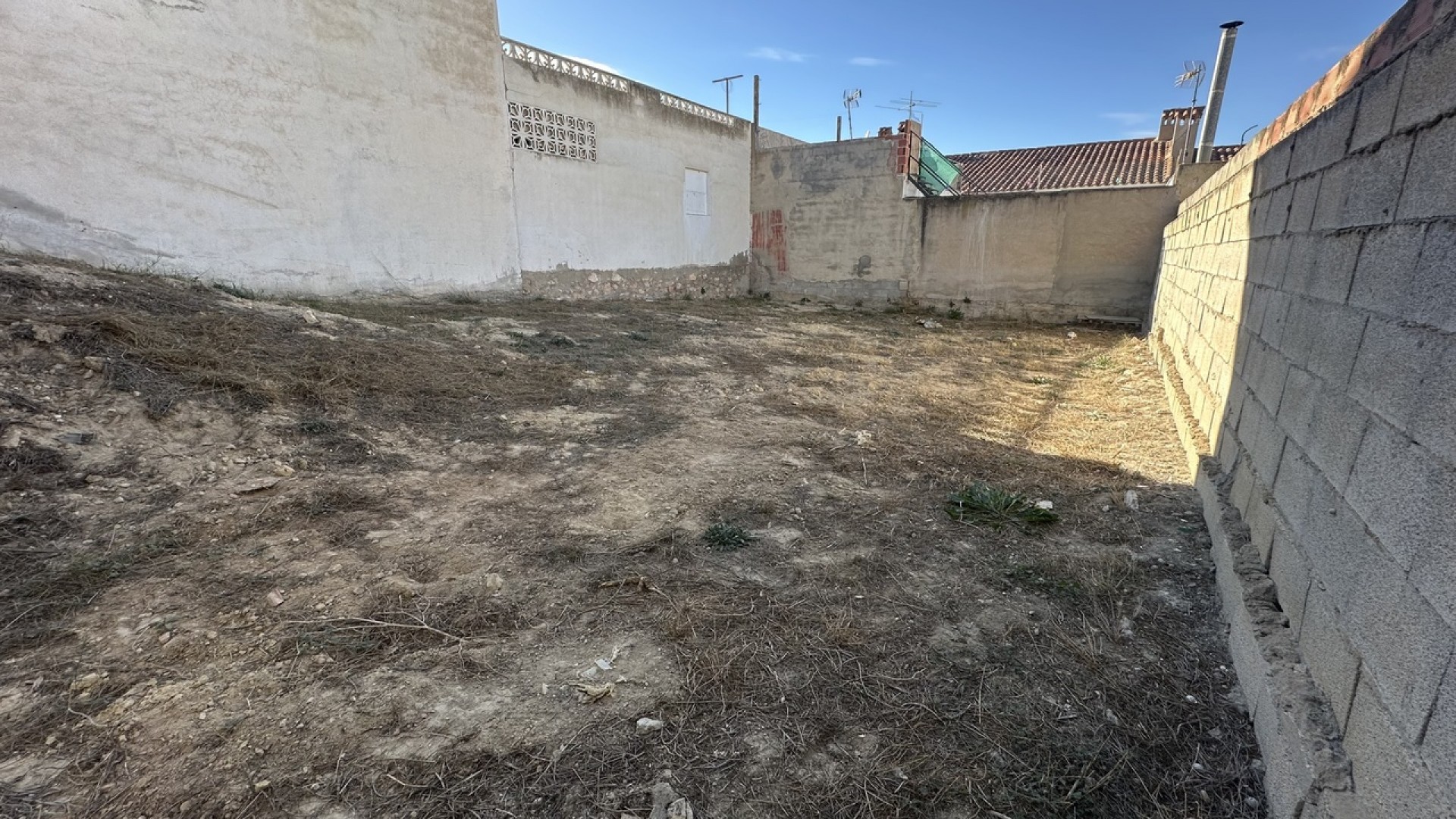 Sale - Plot Land -
Benijofar