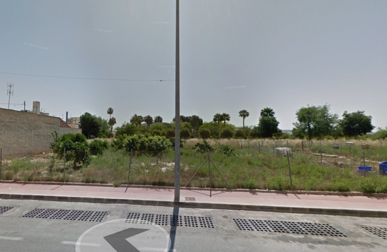 Sale - Plot Land -
Daya Nueva