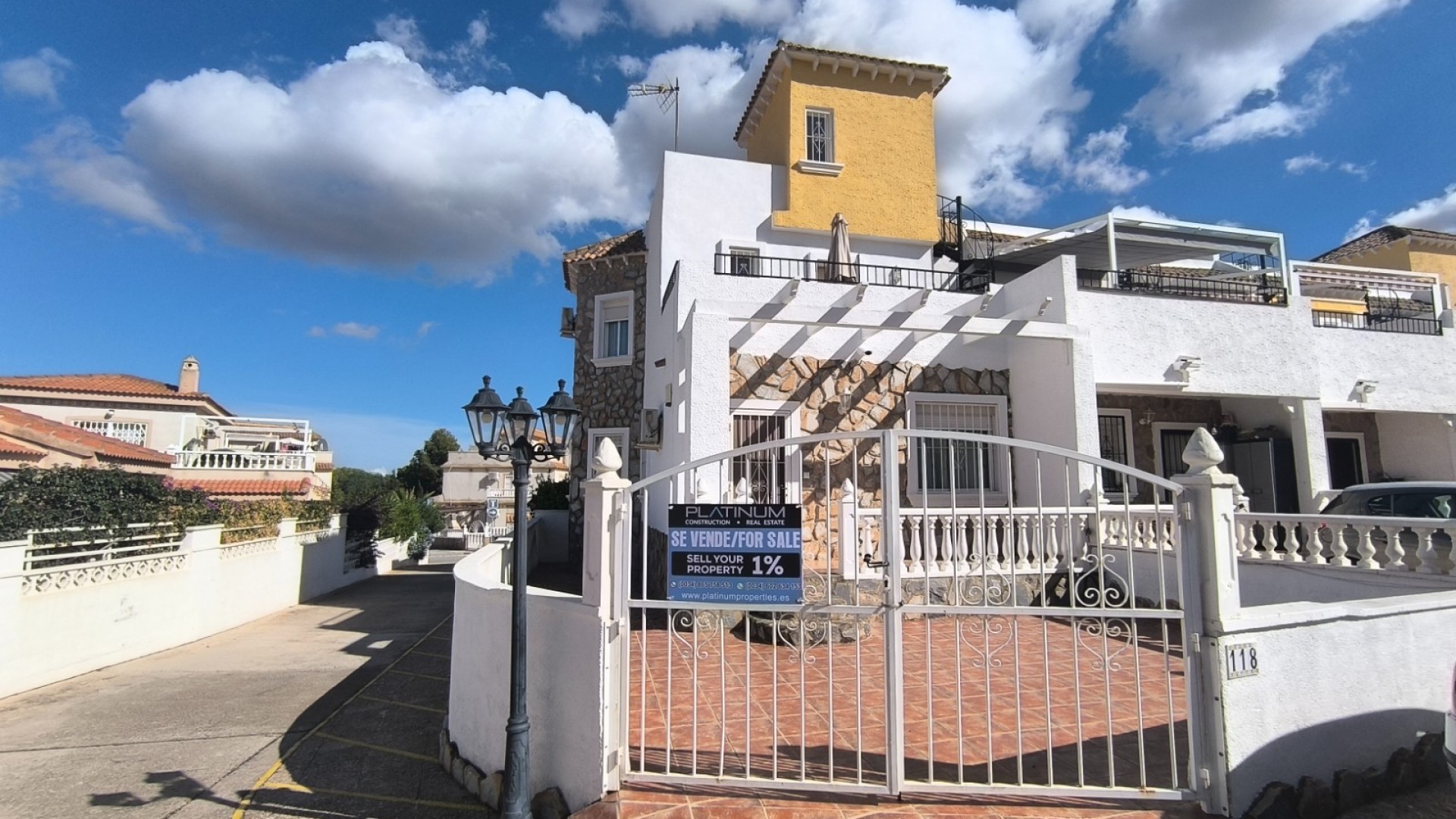 Sale - Semi Detached Villa -
Algorfa