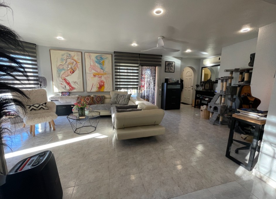 Sale - Semi Detached Villa -
Benijofar - Benimar