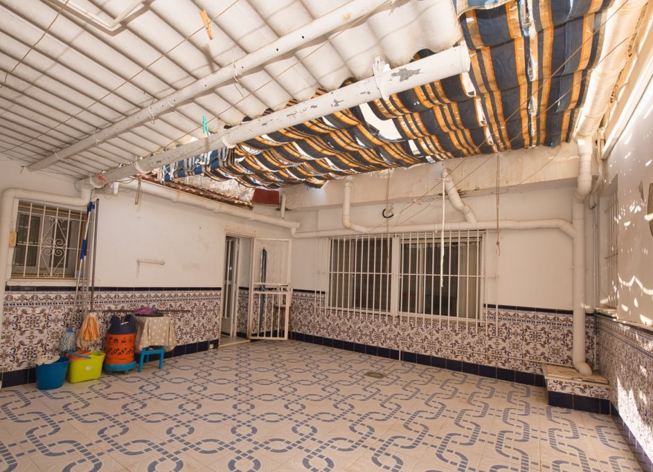 Sale - Semi Detached Villa -
Benijofar