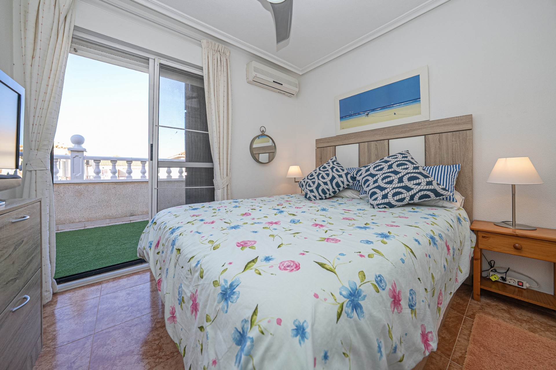 Sale - Semi Detached Villa -
Cabo Roig - La Regia