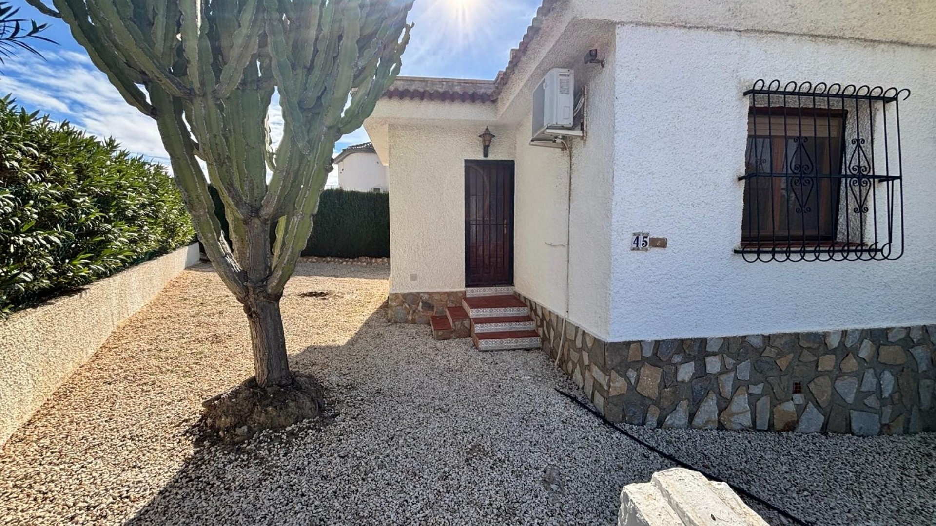 Sale - Semi Detached Villa -
Ciudad Quesada - Rojales - CENTRO