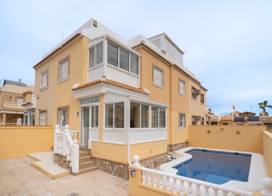 Sale - Semi Detached Villa -
Ciudad Quesada - Rojales - Ciudad Quesada