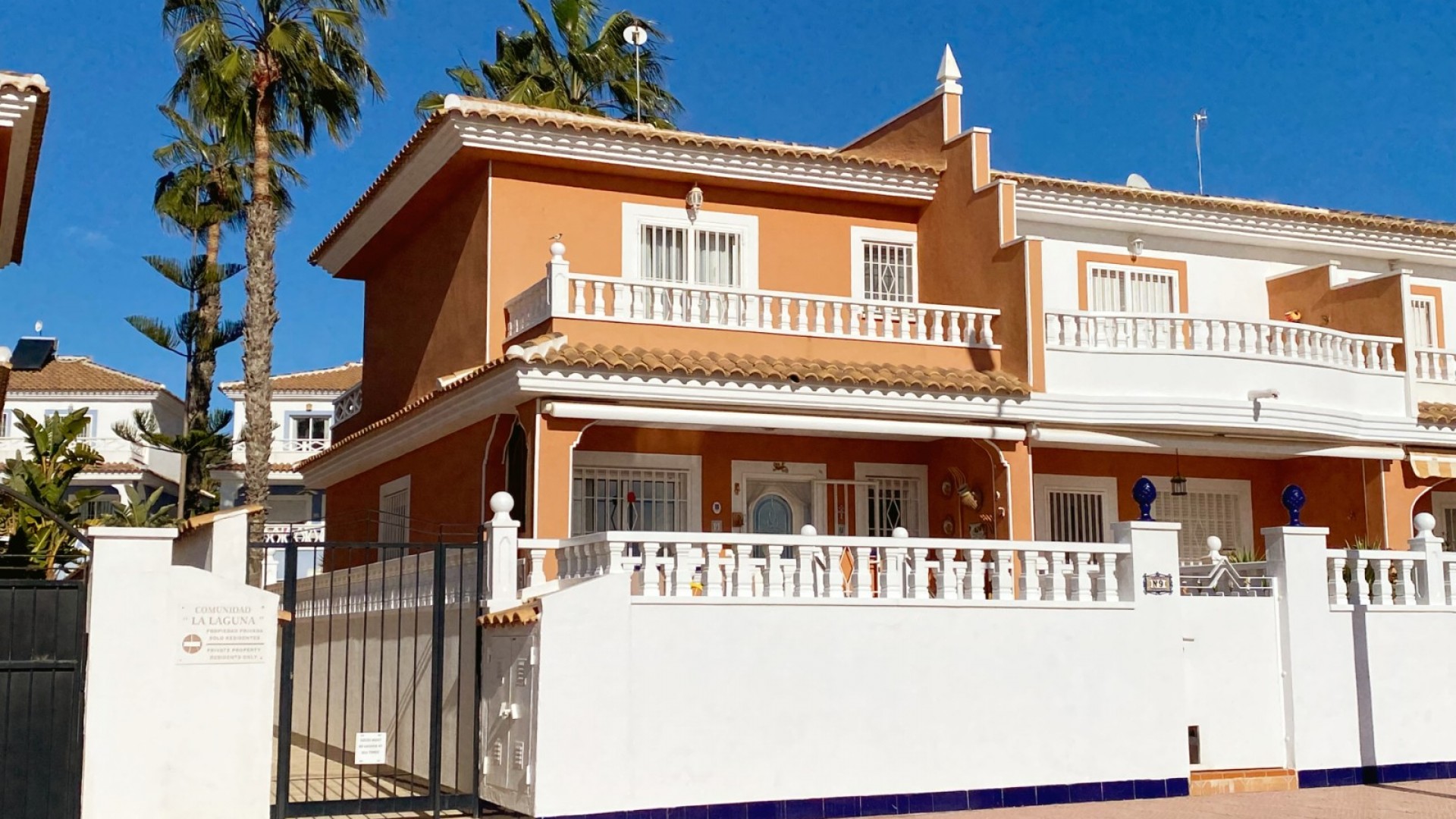 Sale - Semi Detached Villa -
Ciudad Quesada - Rojales - Dona Pepa