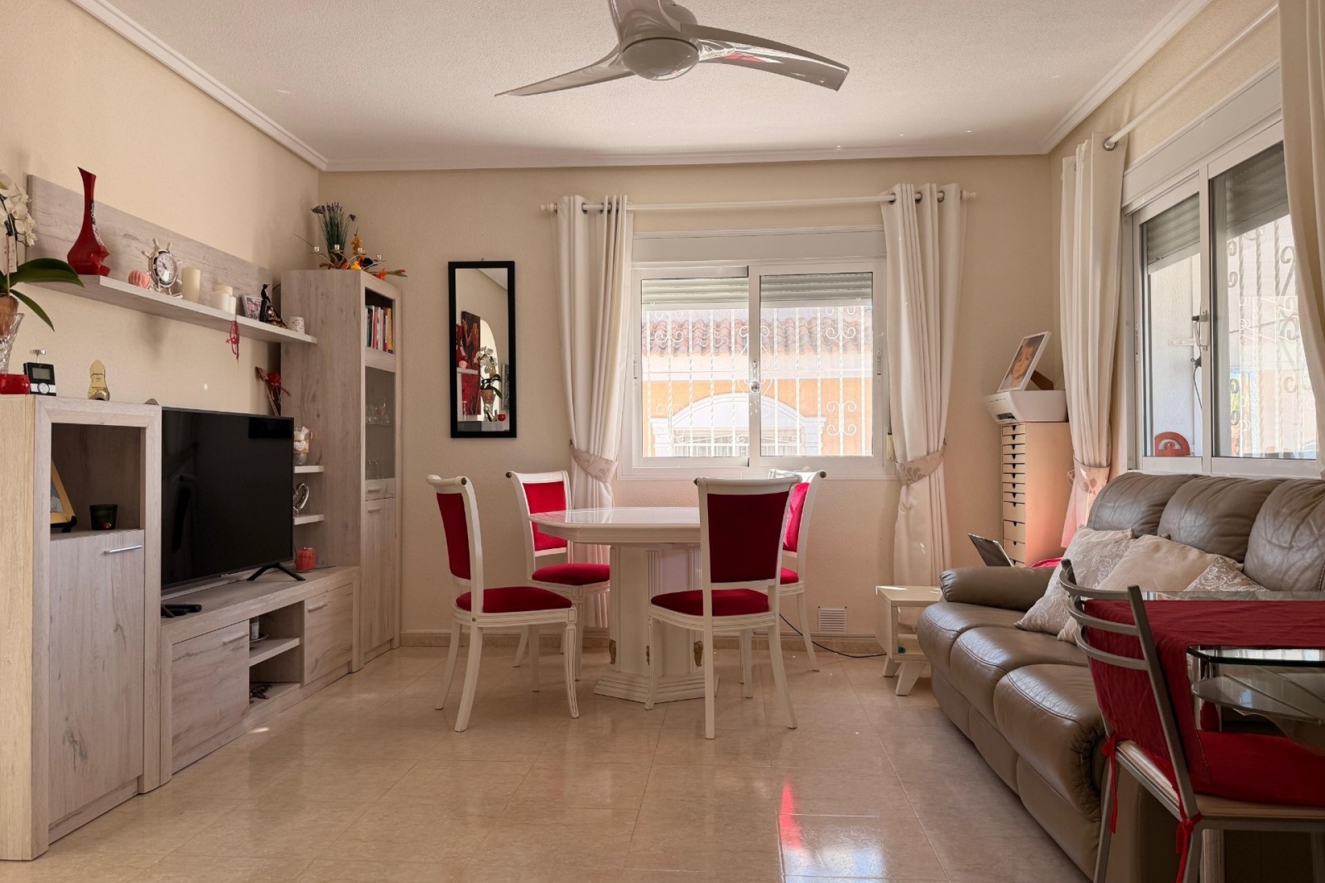 Sale - Semi Detached Villa -
Ciudad Quesada - Rojales - Rojales