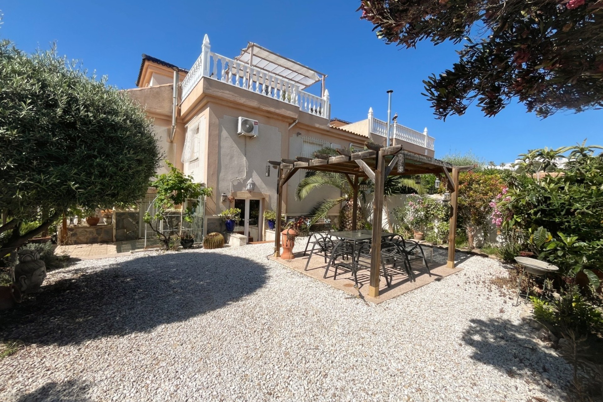 Sale - Semi Detached Villa -
Ciudad Quesada - Rojales - Upper Golf