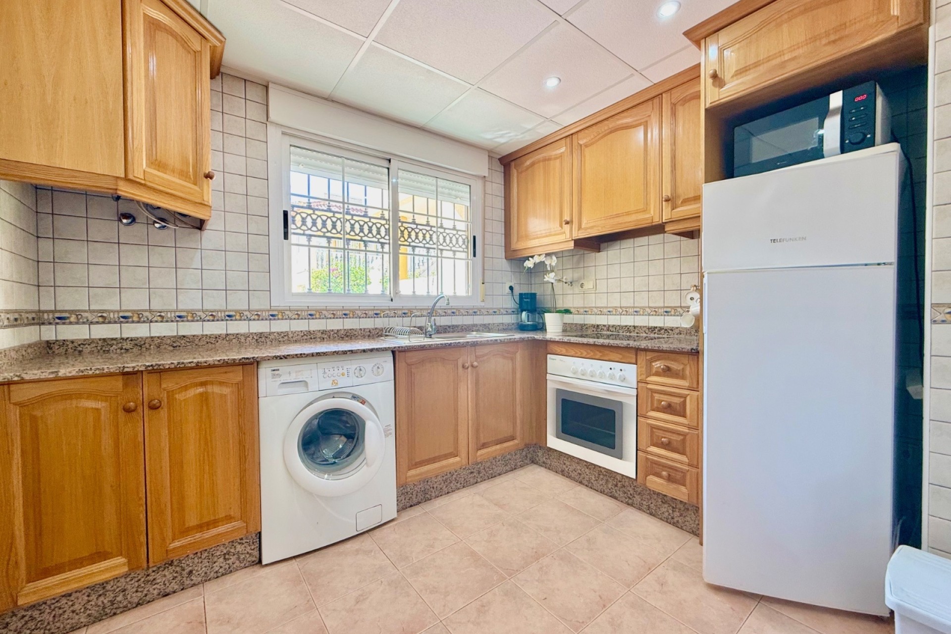 Sale - Semi Detached Villa -
Guardamar del Segura - Guardamar