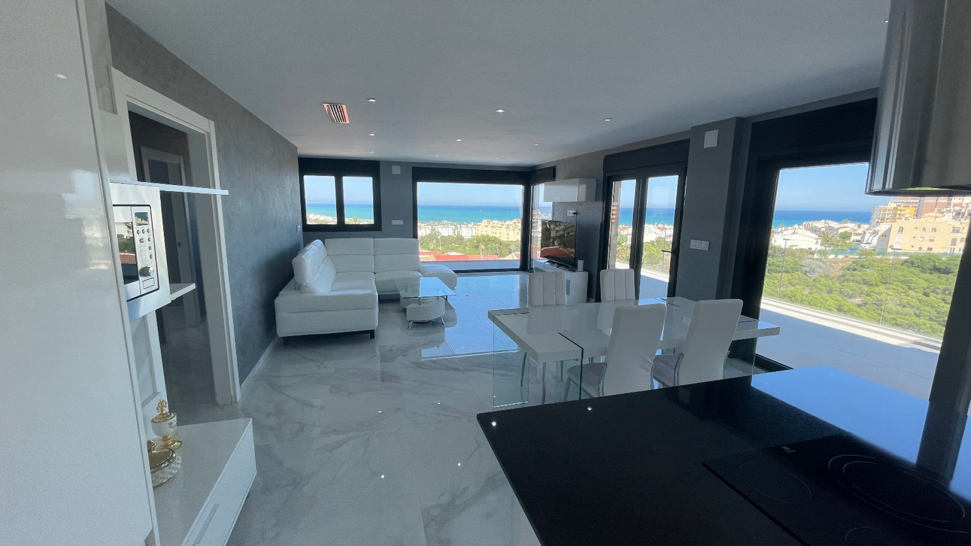 Sale - Semi Detached Villa -
La Mata