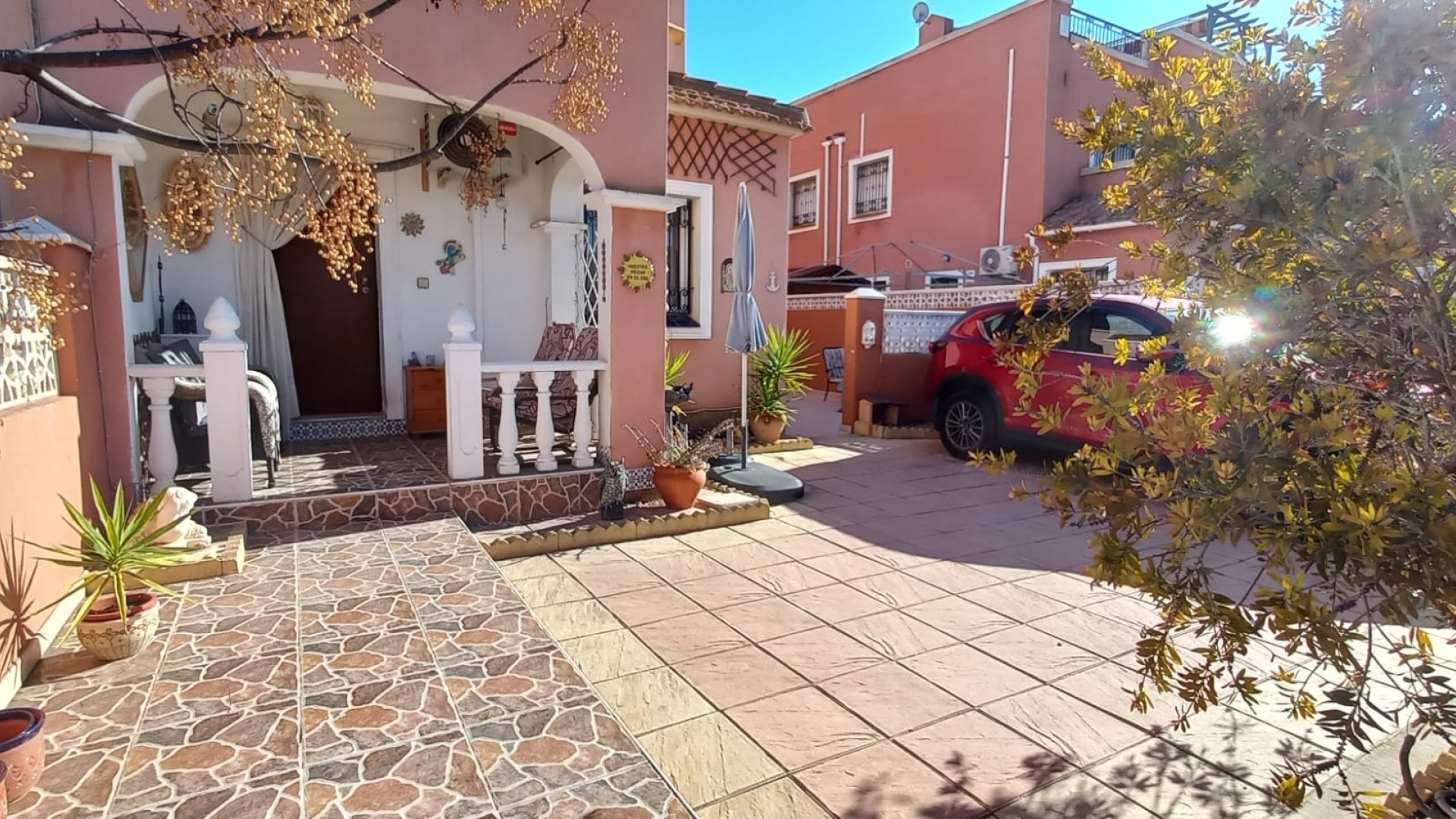 Sale - Semi Detached Villa -
Los Montesinos - La Herada