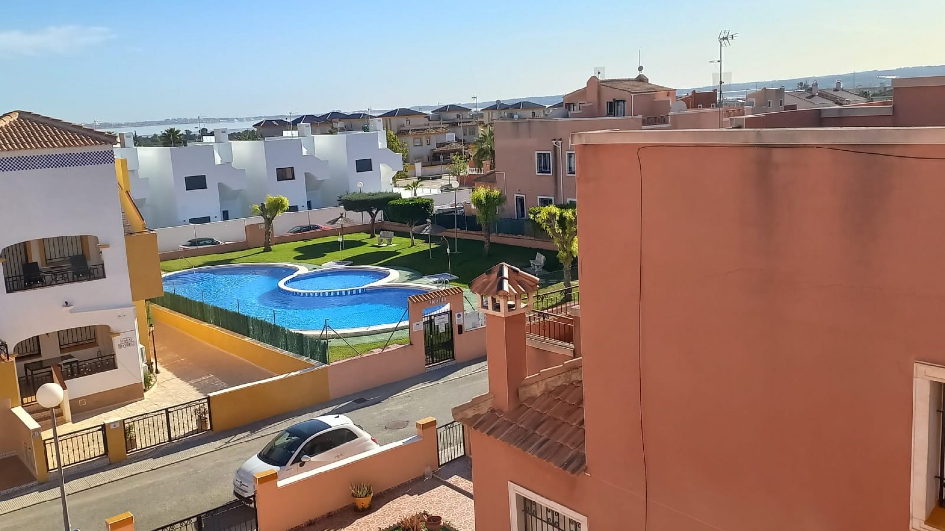 Sale - Semi Detached Villa -
Los Montesinos - La Herada