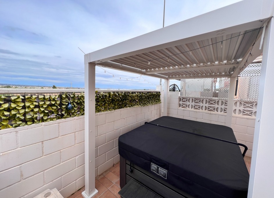 Sale - Semi Detached Villa -
Los Montesinos - La herrada