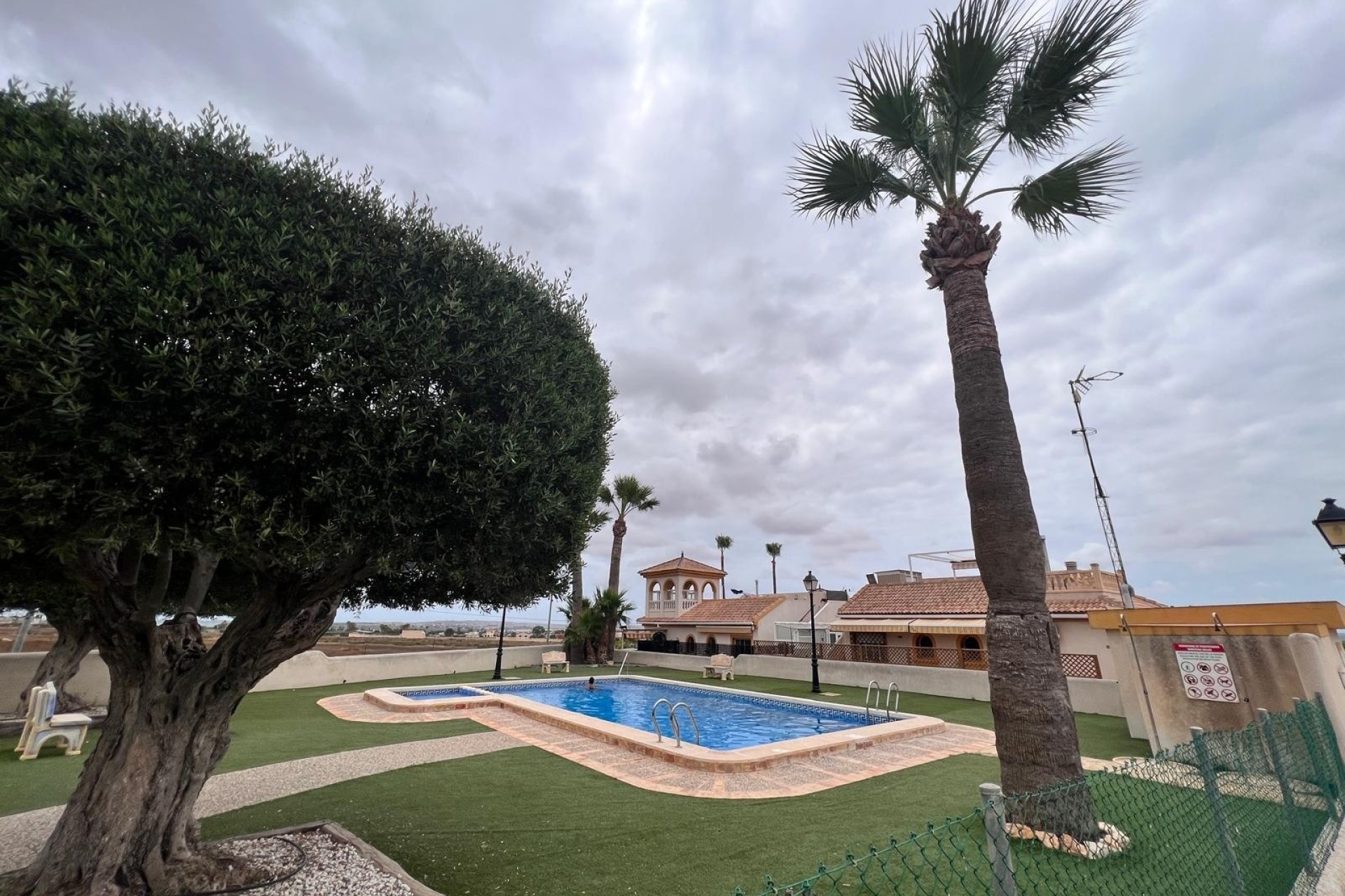 Sale - Semi Detached Villa -
Los Montesinos - Urbanizacion montesol