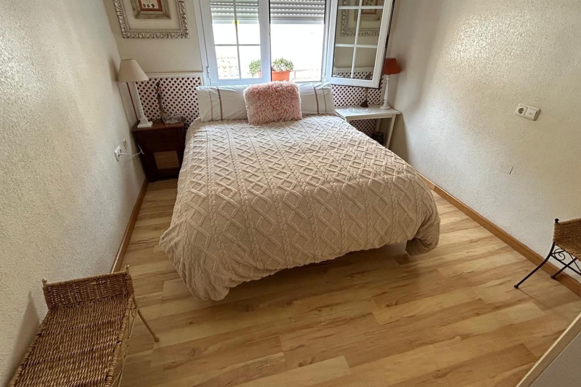 Sale - Semi Detached Villa -
Los Montesinos