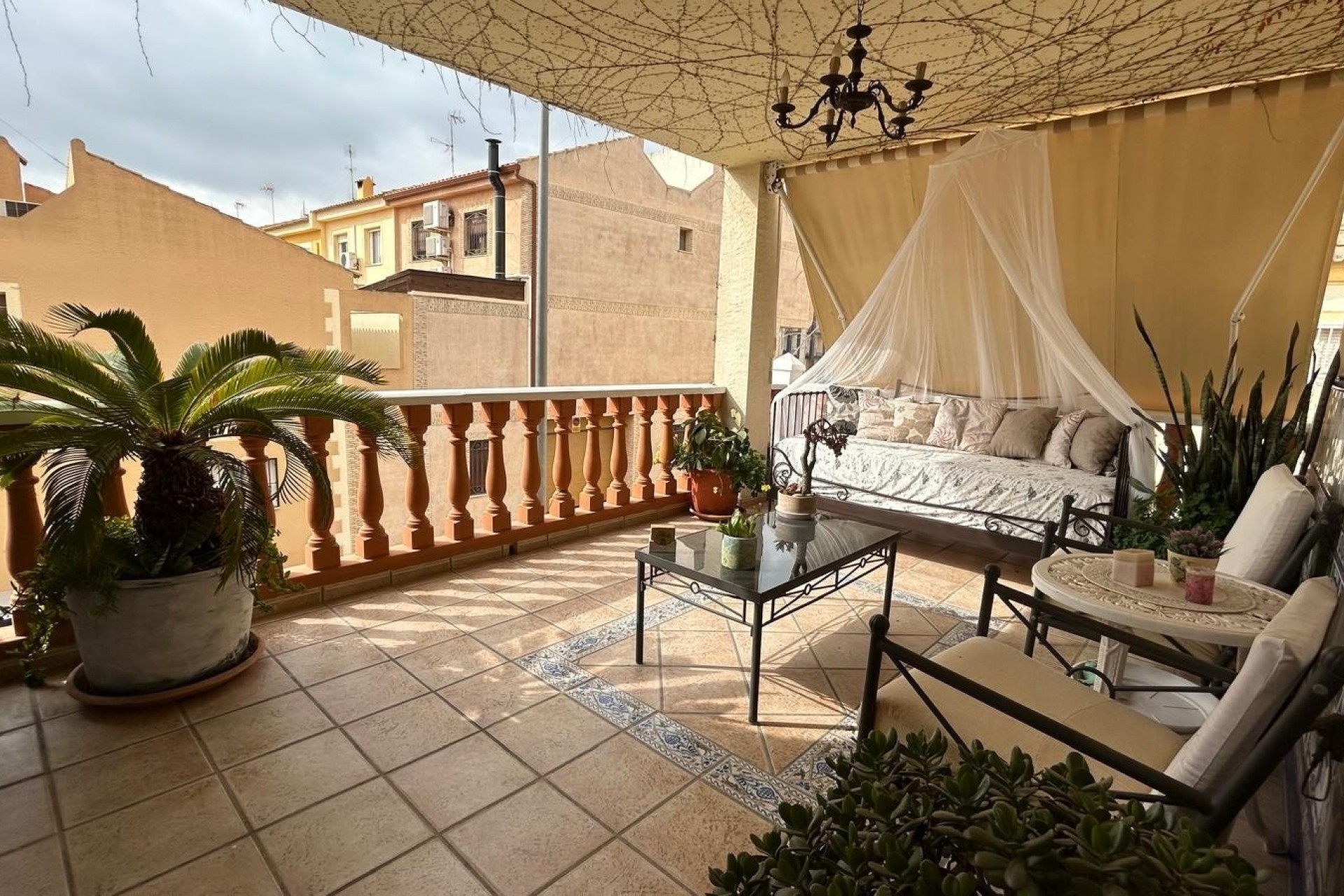 Sale - Semi Detached Villa -
Los Montesinos