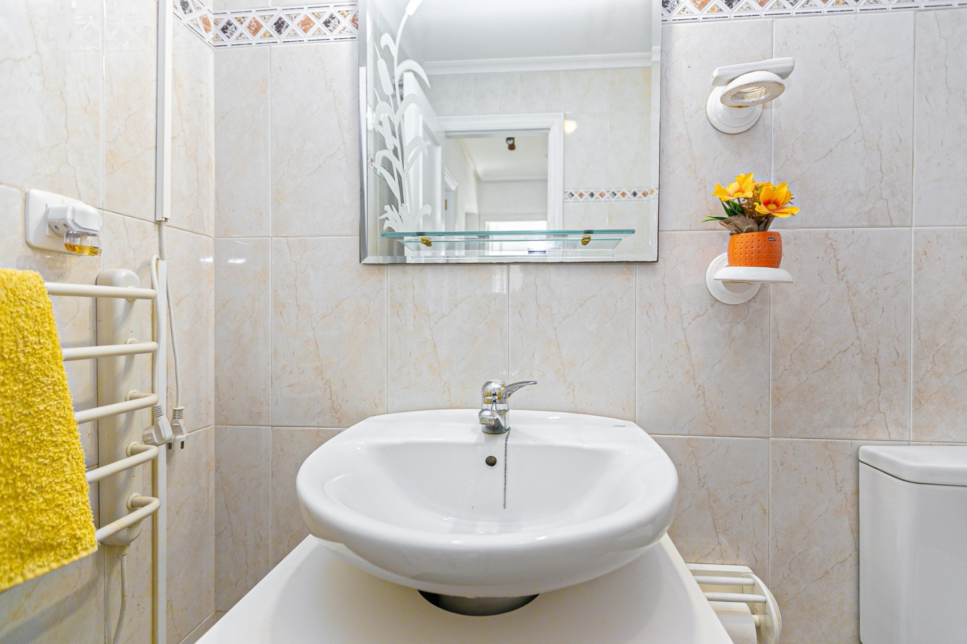 Sale - Semi Detached Villa -
Mil Palmeras - Riomar