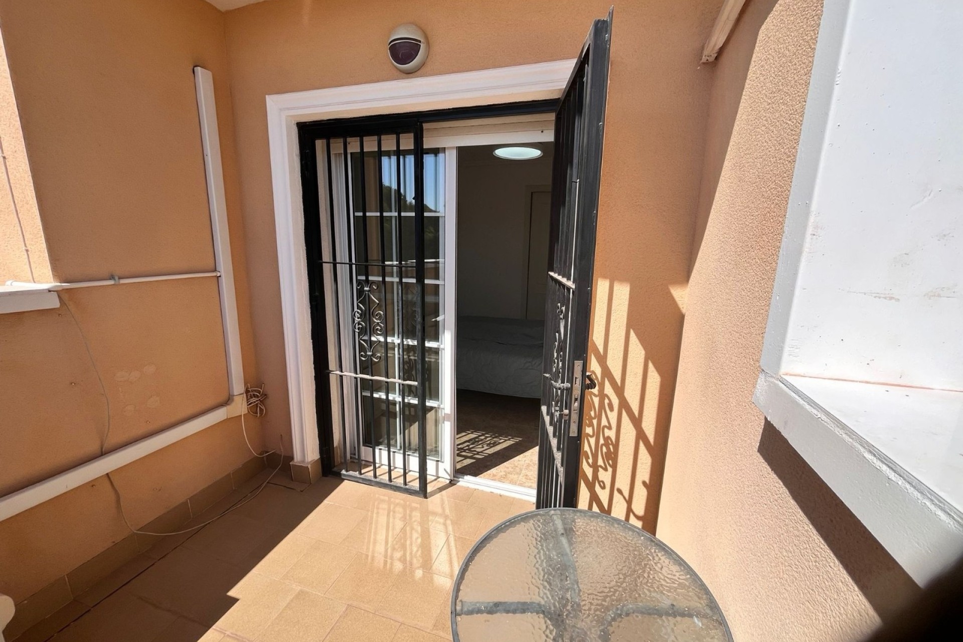 Sale - Semi Detached Villa -
Orihuela Costa - Entre golf