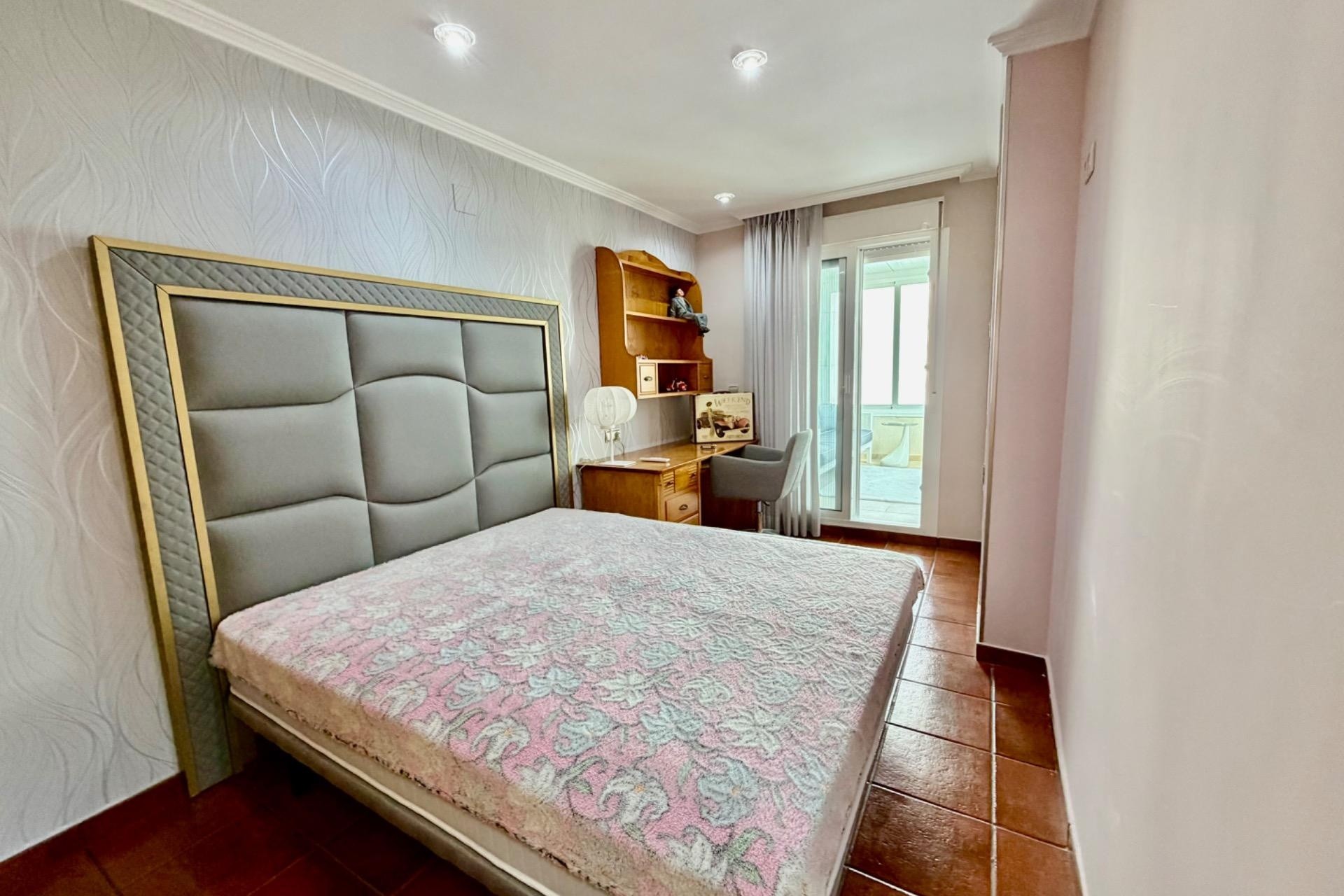 Sale - Semi Detached Villa -
Orihuela Costa - La Zenia