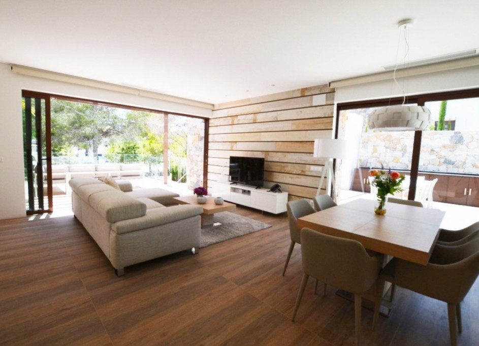 Sale - Semi Detached Villa -
Orihuela Costa - Las Colinas Golf