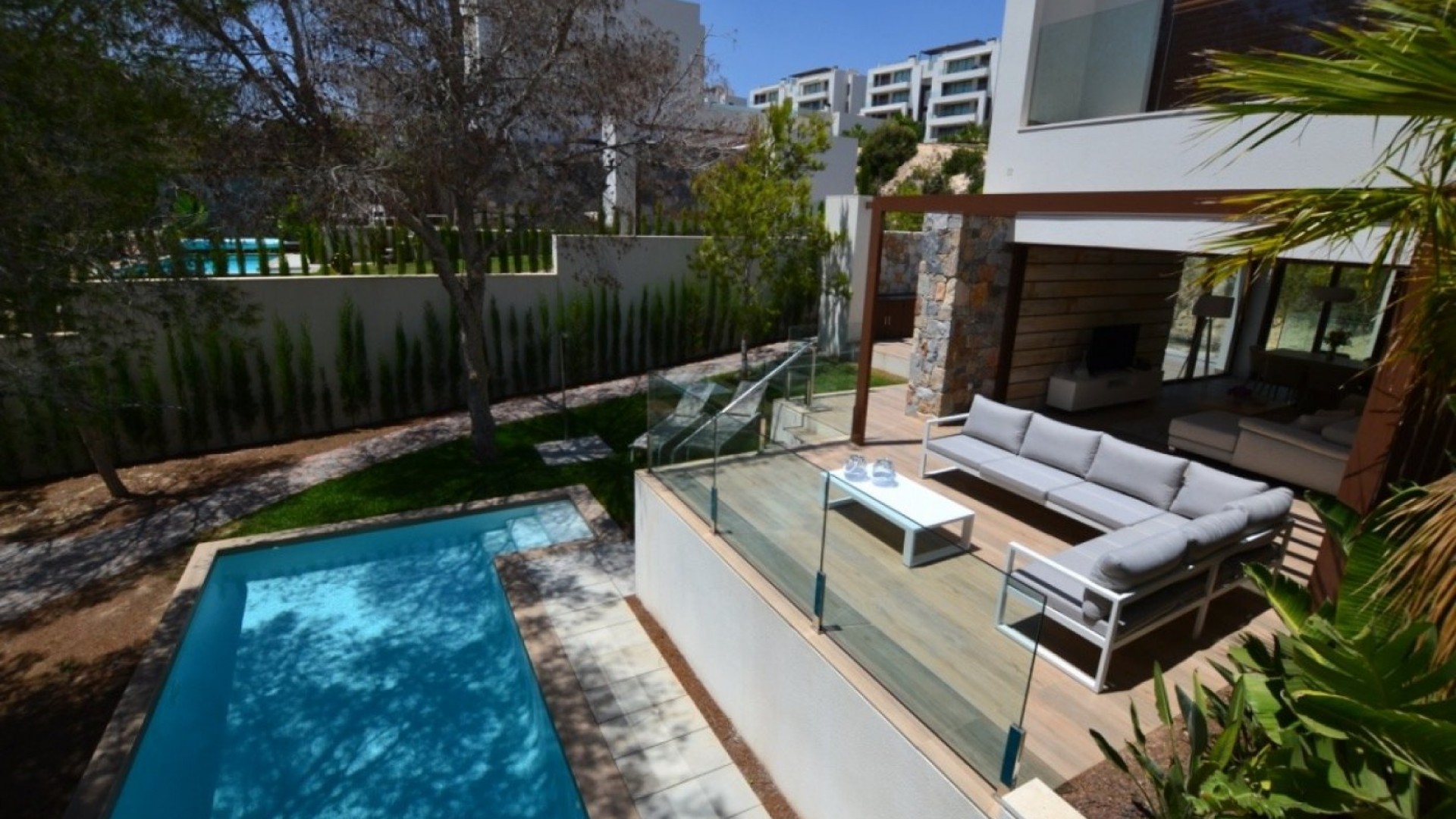 Sale - Semi Detached Villa -
Orihuela Costa - Las Colinas Golf