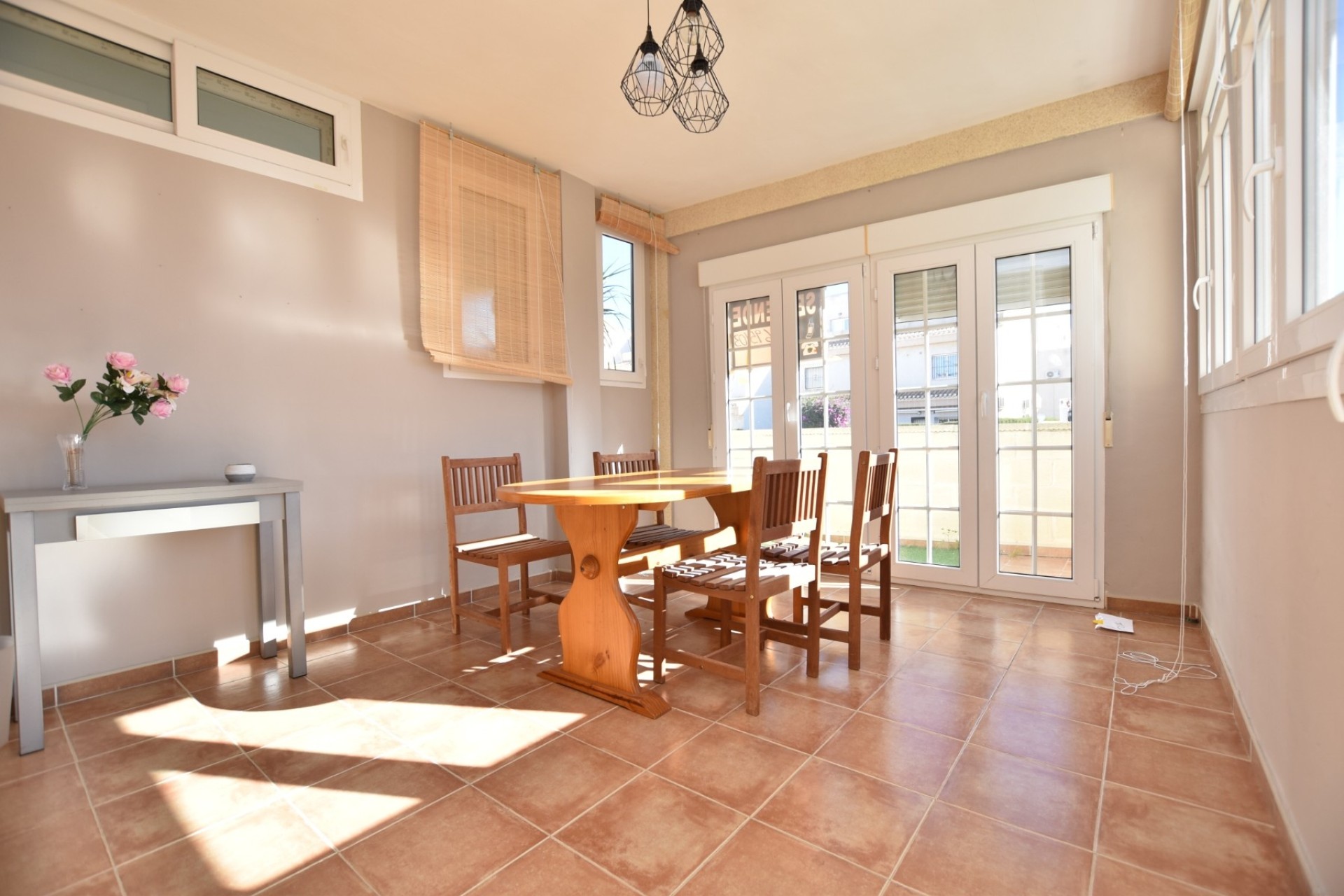 Sale - Semi Detached Villa -
Orihuela Costa - Playa Flamenca