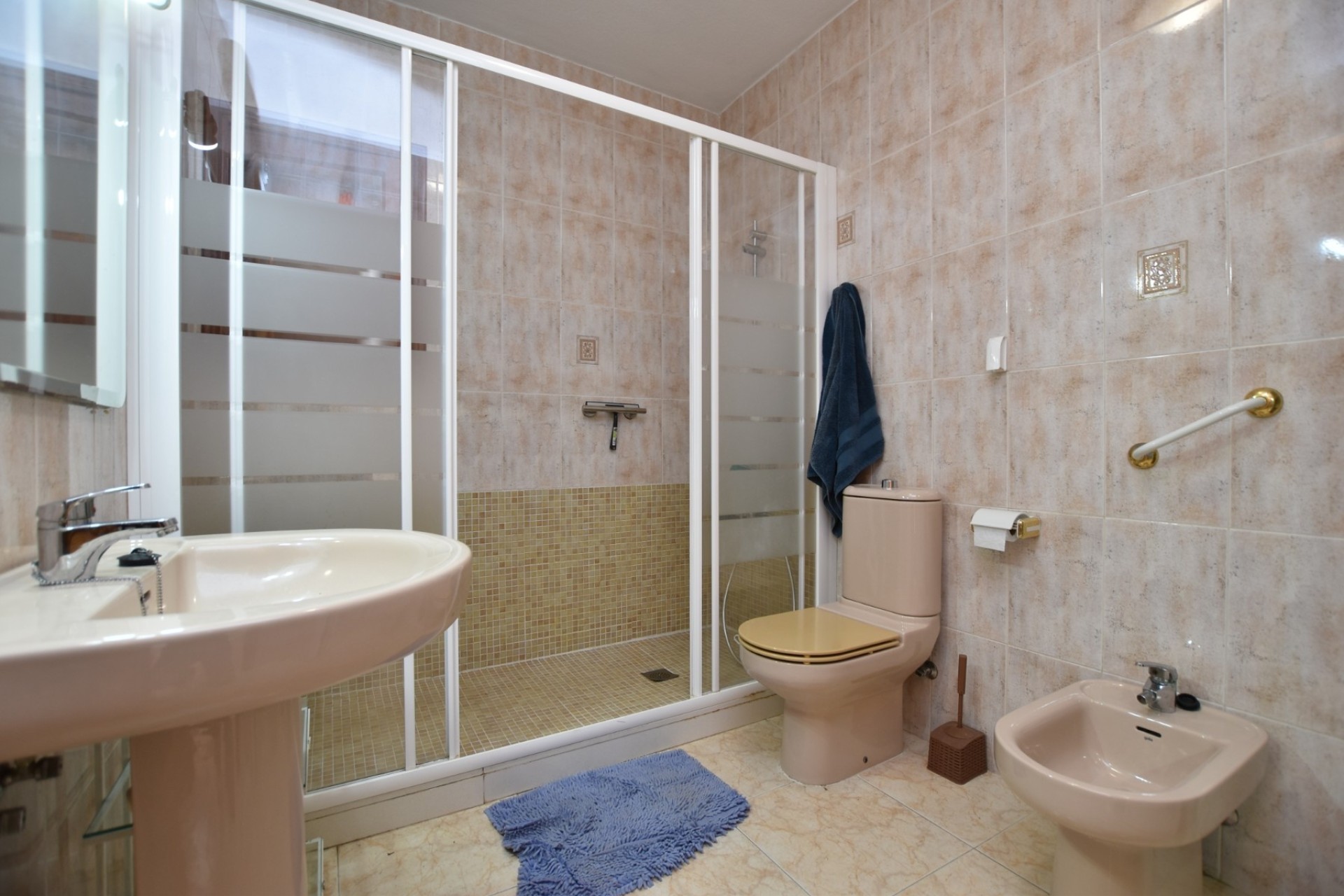 Sale - Semi Detached Villa -
Orihuela Costa - Playa Flamenca