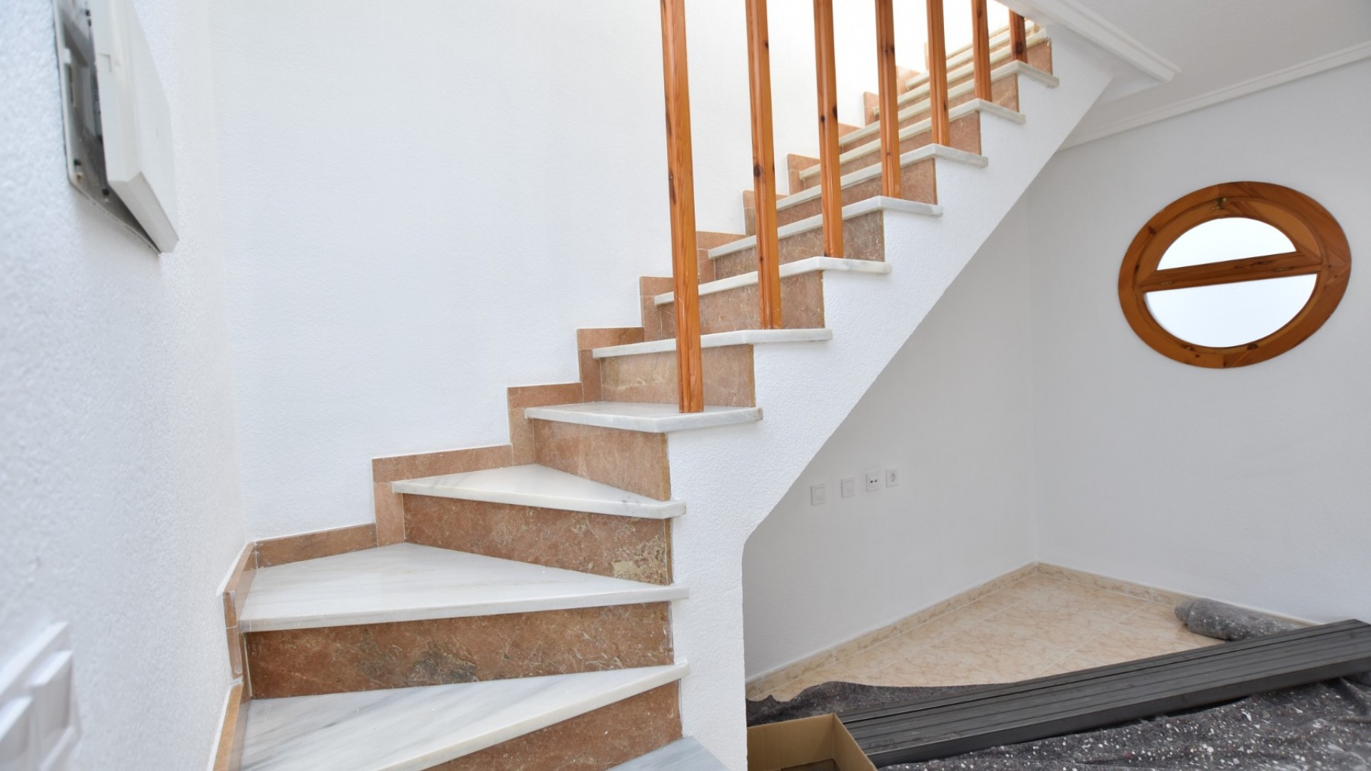 Sale - Semi Detached Villa -
Orihuela Costa - Punta Prima