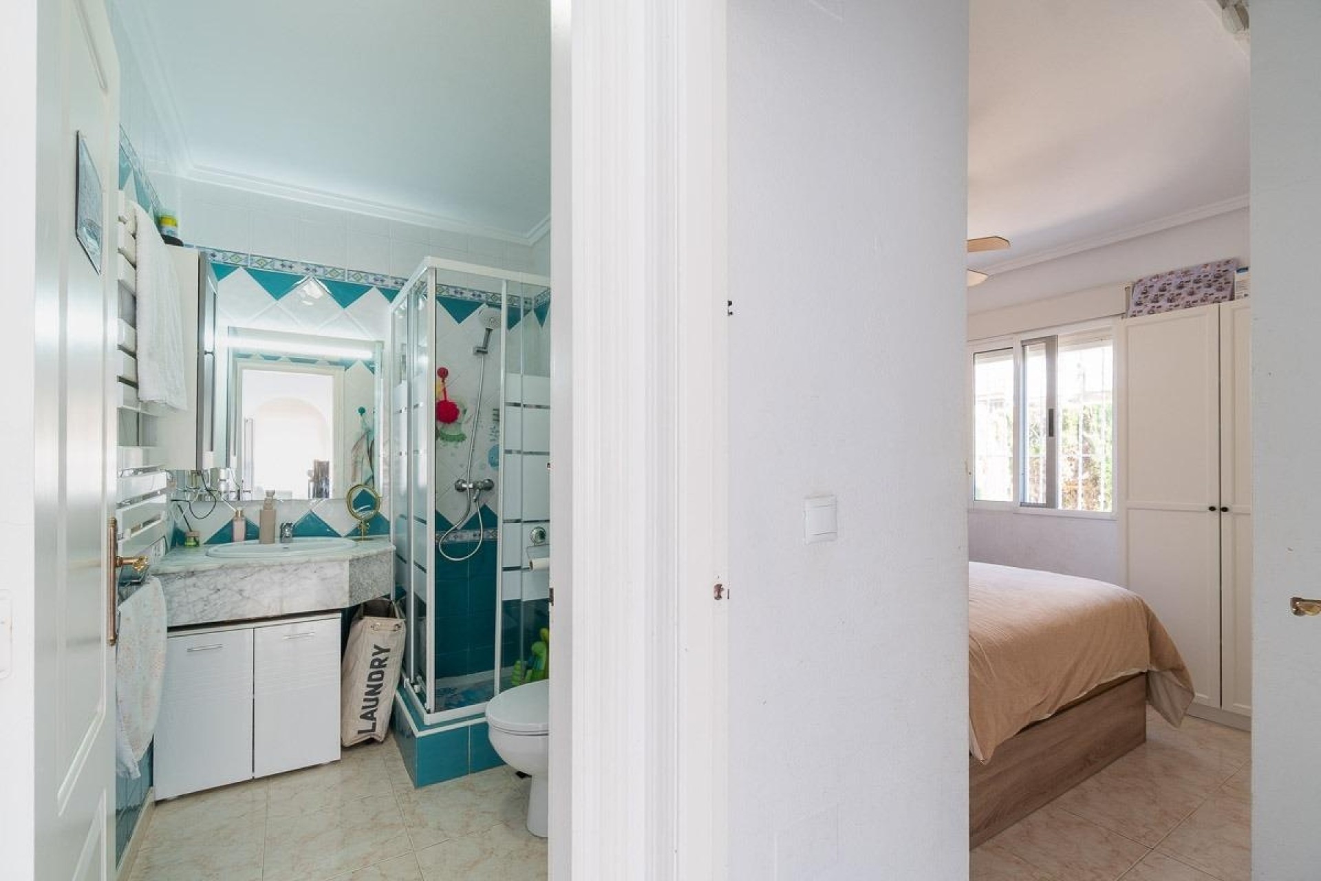 Sale - Semi Detached Villa -
Orihuela Costa - Punta Prima