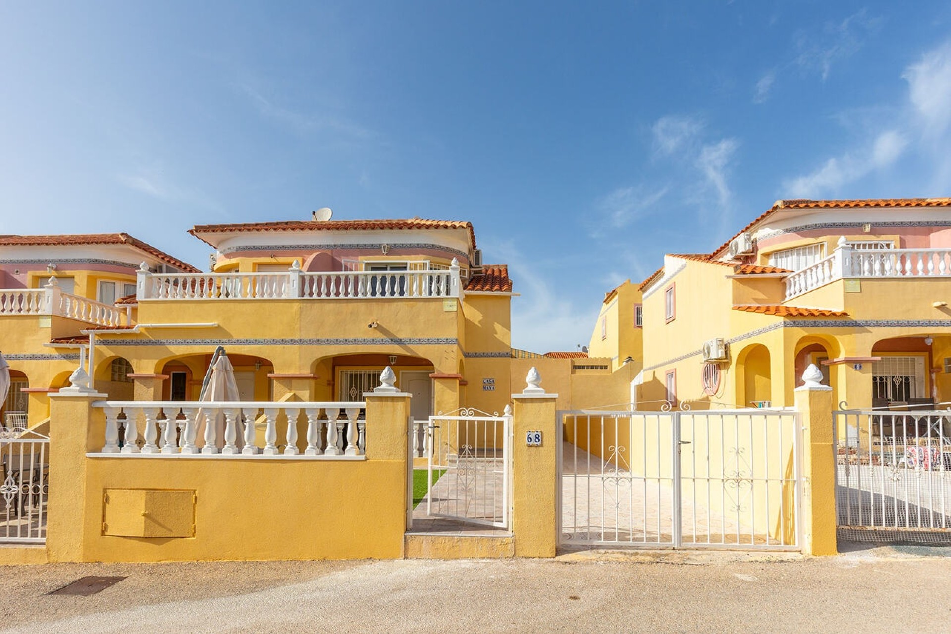 Sale - Semi Detached Villa -
Orihuela Costa - Villamartín