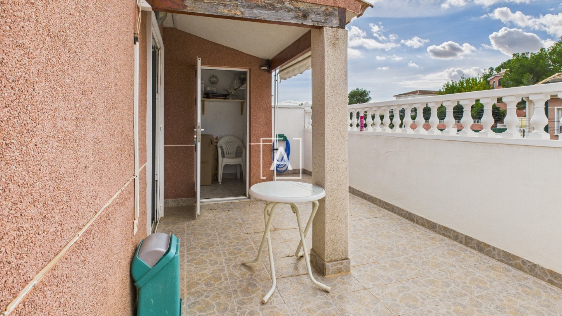 Sale - Semi Detached Villa -
Pinar de Campoverde