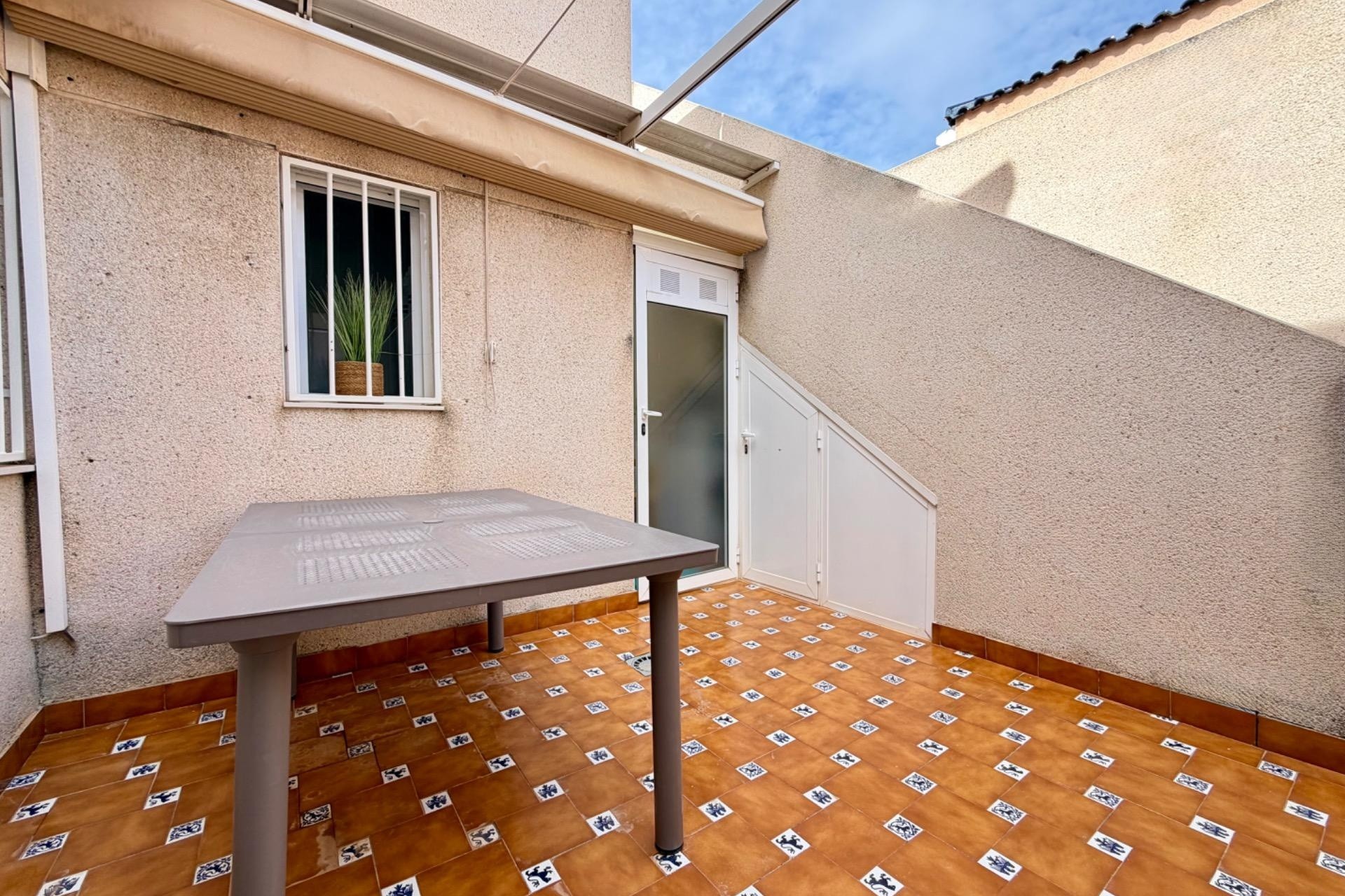 Sale - Semi Detached Villa -
Rojales - Pueblo
