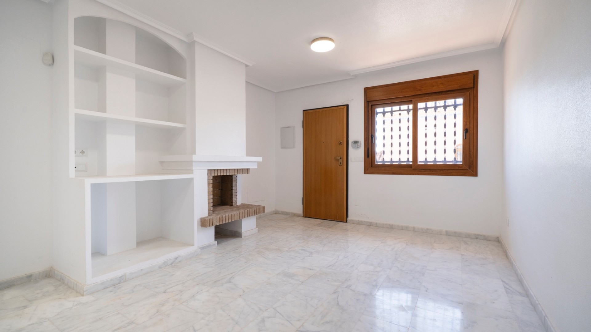 Sale - Semi Detached Villa -
San Miguel de Salinas - San Miguel