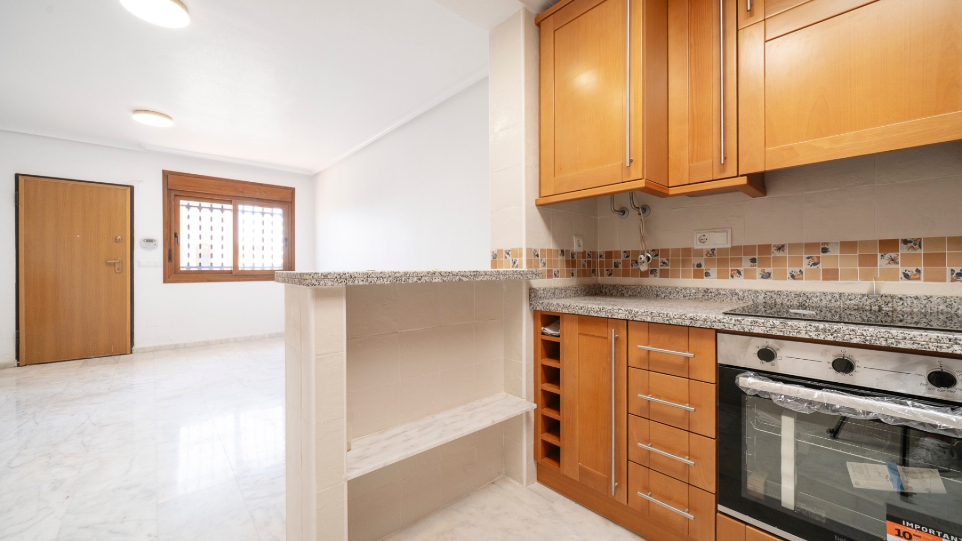 Sale - Semi Detached Villa -
San Miguel de Salinas - San Miguel