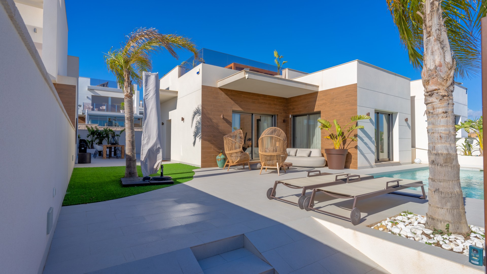 Sale - Semi Detached Villa -
San Miguel de Salinas