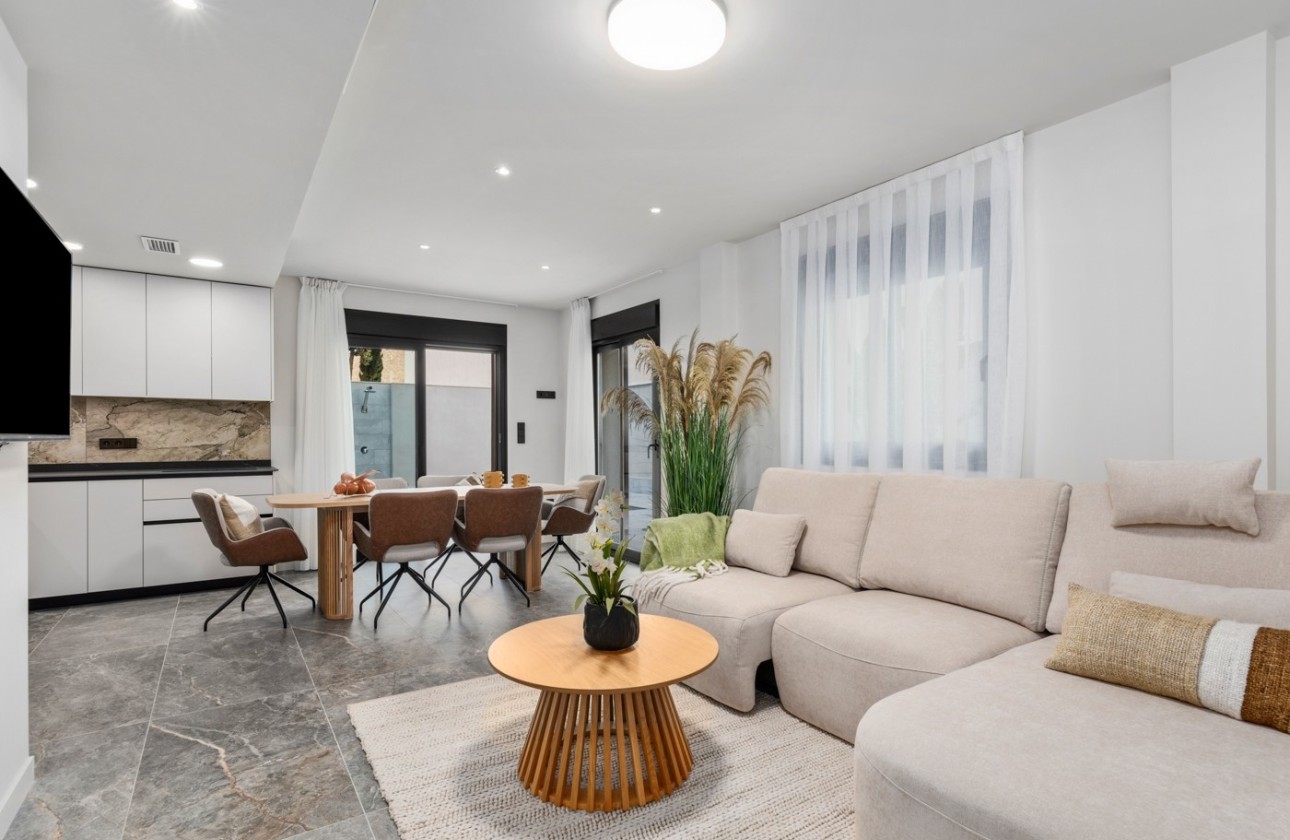 Sale - Semi Detached Villa -
Torre de La Horadada - Torre de La Horadada - Town