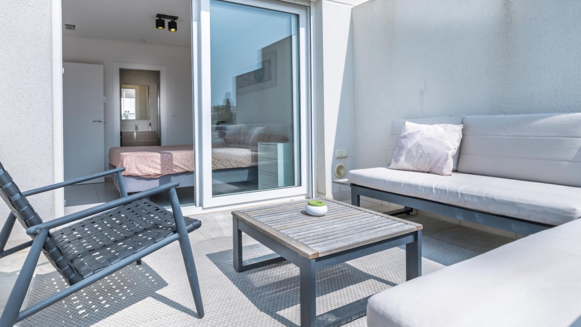 Sale - Semi Detached Villa -
Torrevieja - Aguas Nuevas