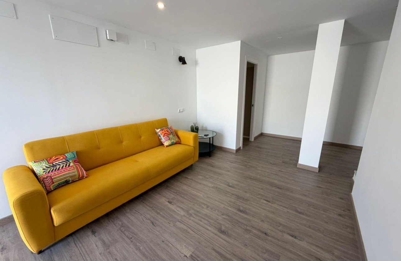 Sale - Semi Detached Villa -
Torrevieja - Cabo cervera