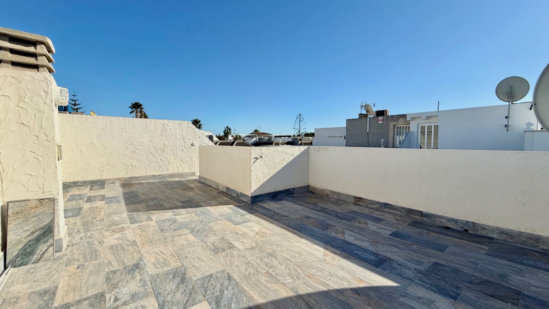 Sale - Semi Detached Villa -
Torrevieja - El chaparral