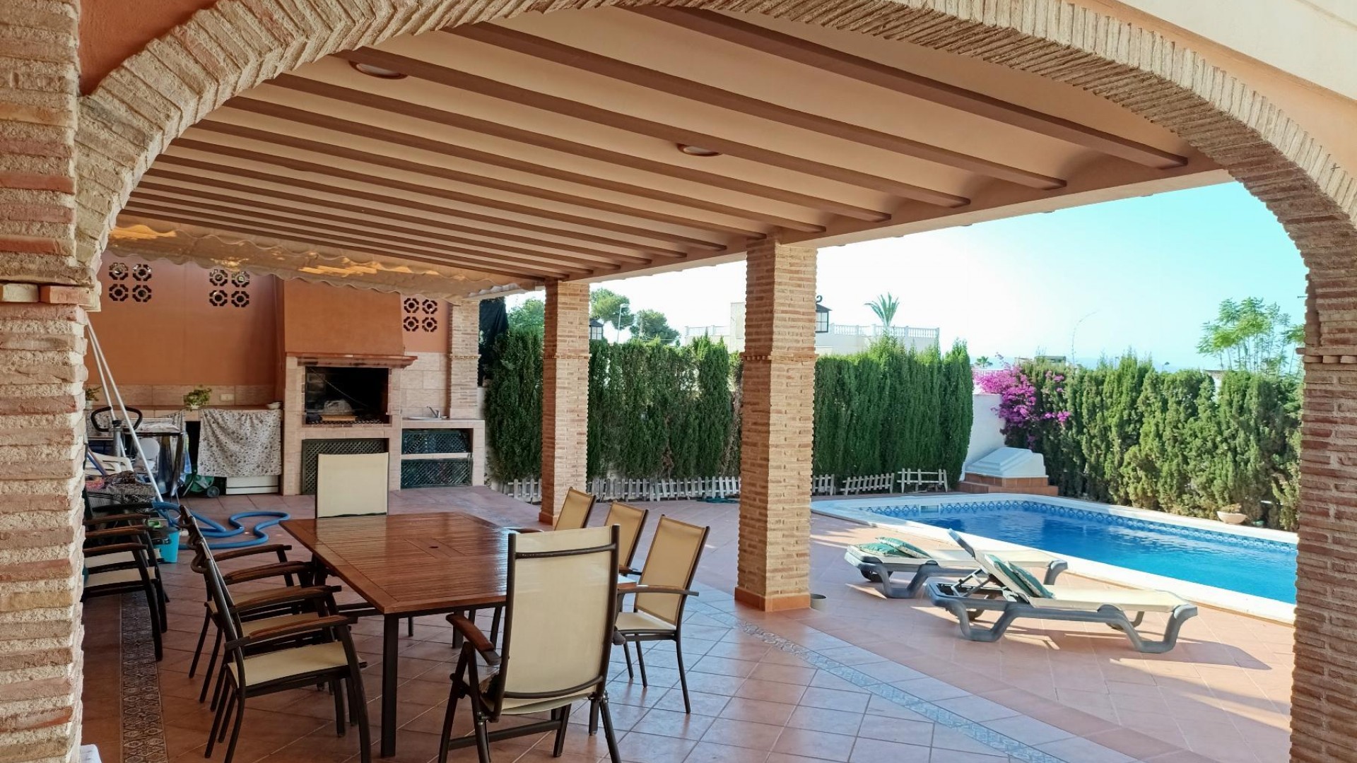 Sale - Semi Detached Villa -
Torrevieja - Los Balcones