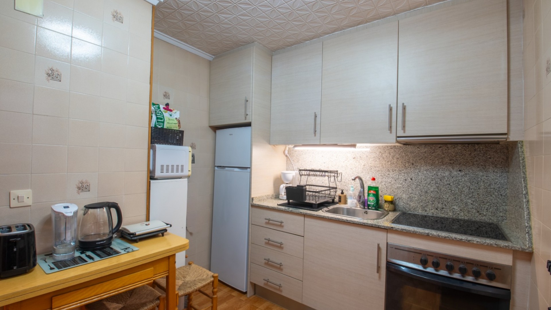 Sale - Semi Detached Villa -
Torrevieja