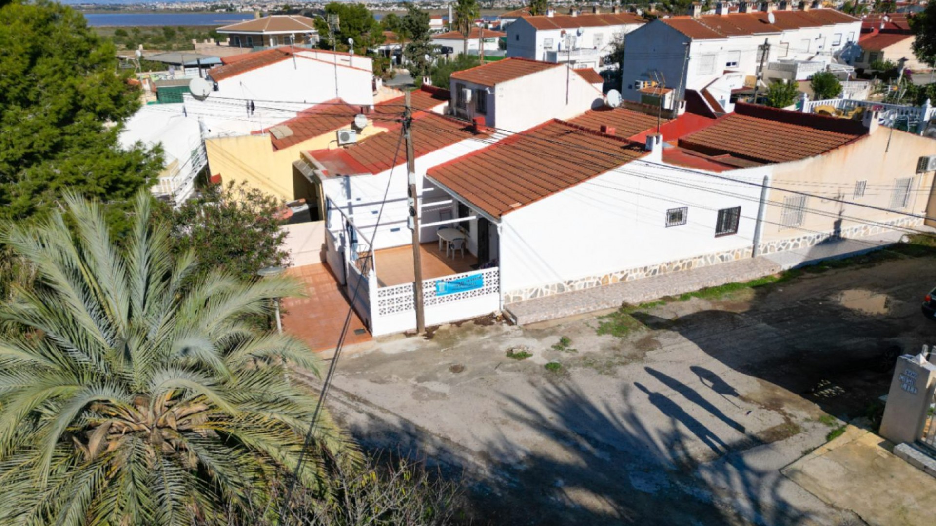 Sale - Semi Detached Villa -
Torrevieja