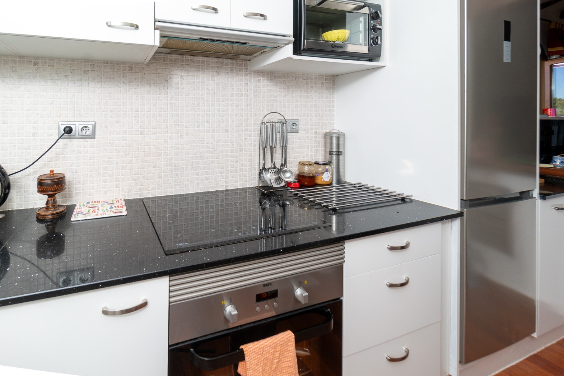 Sale - Semi Detached Villa -
Villamartín - Fortuna